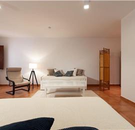 3 bedroom villa with pool and tennis court in Sicily, sleeps 6-8